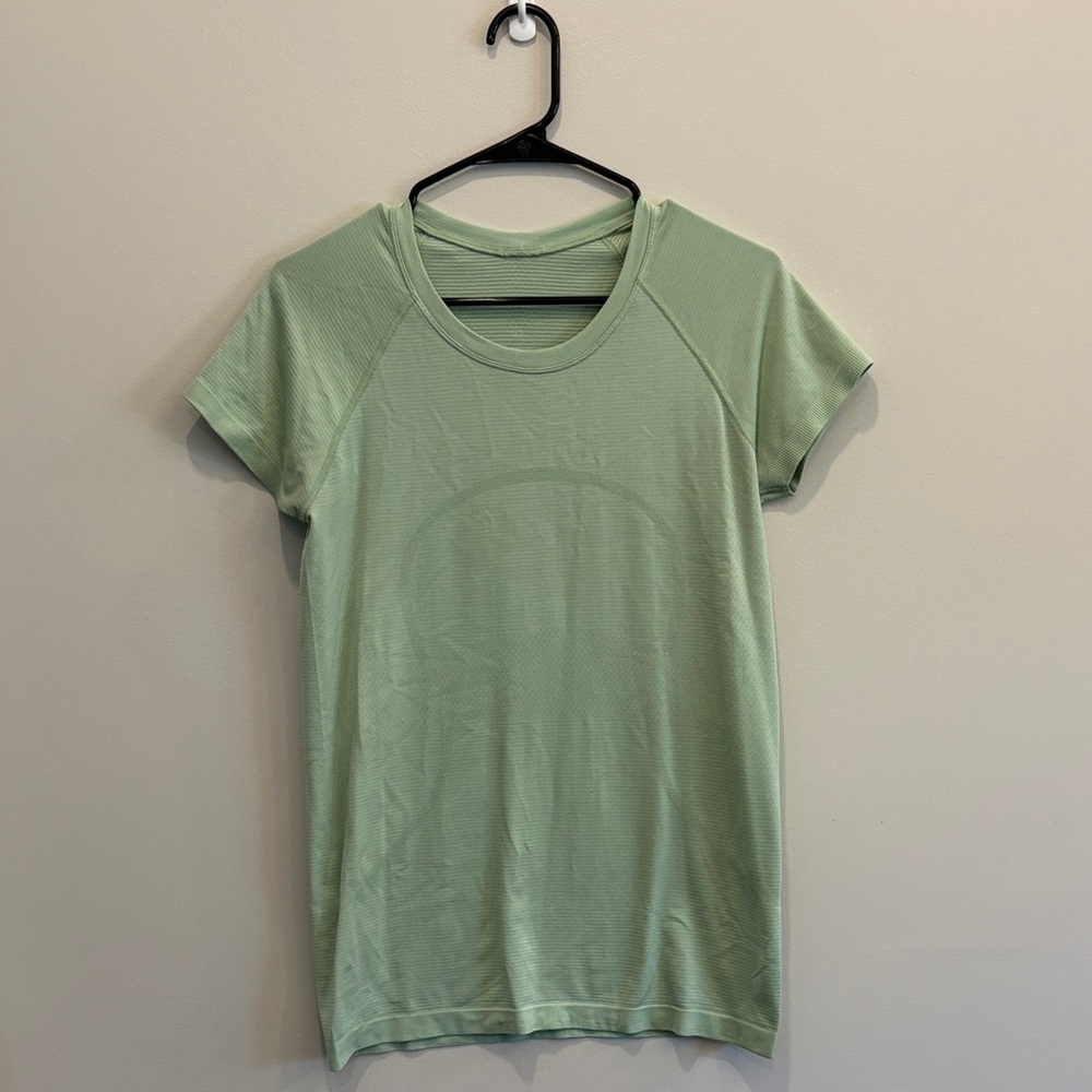 Lululemon Swiftly Tech Short Sleeve